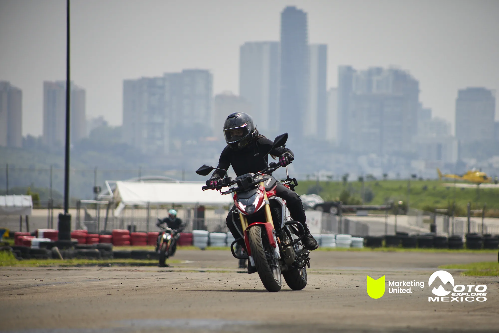 HUNK TRACKDAY 344